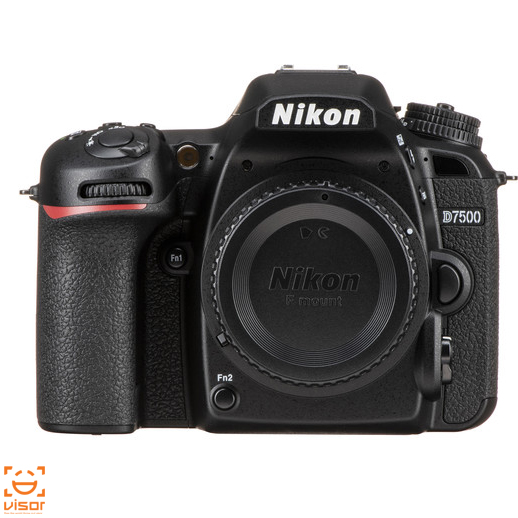 دوربین dslr نیکون Nikon D7500